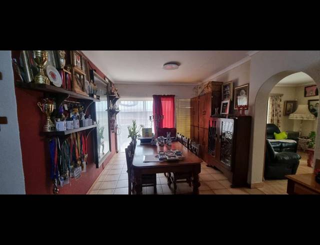 3 BEDROOM HOUSE FOR SALE IN MEYERVILLE